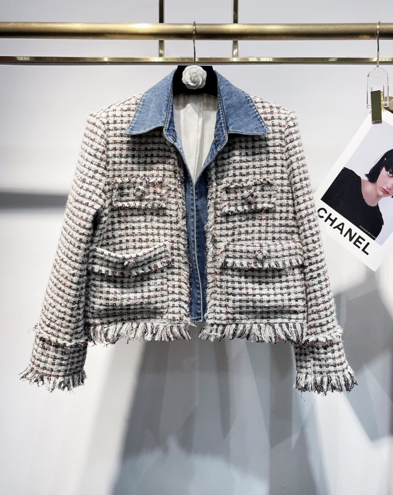 Ch**el outwear